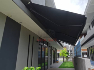 Retractable Awning