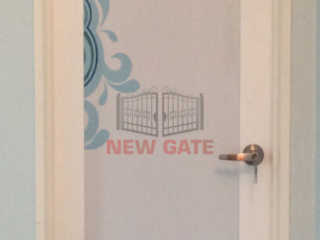 swing door